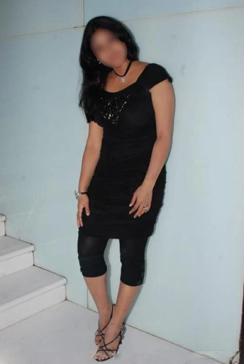 Call Girls Malihabad